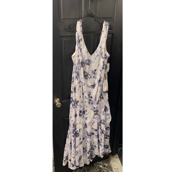 8..Alex Evenings Floral Tea Length Dress - Picture 3 of 8